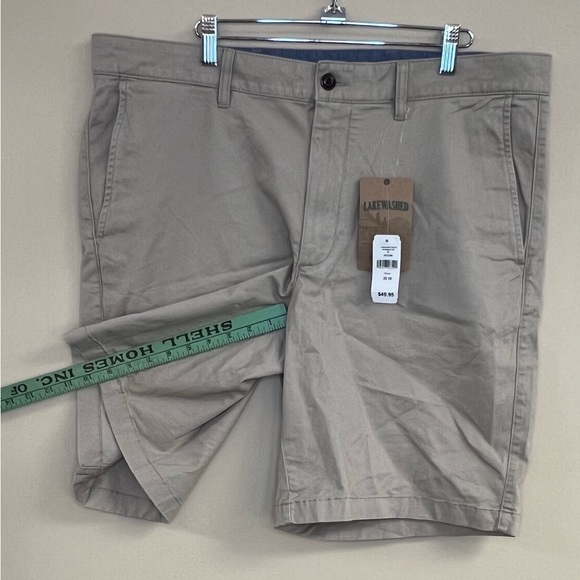 NWT LL Bean Lake Washed Stretch Khaki Shorts - Picture 2 of 7